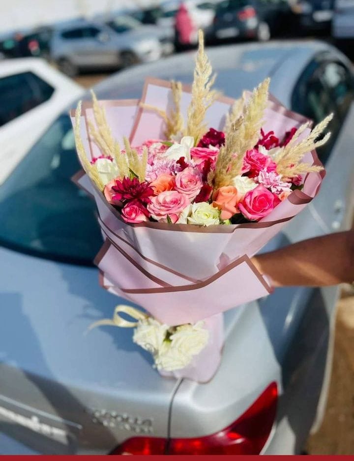 Le plus beau bouquet de roses pour un nouveau bébé