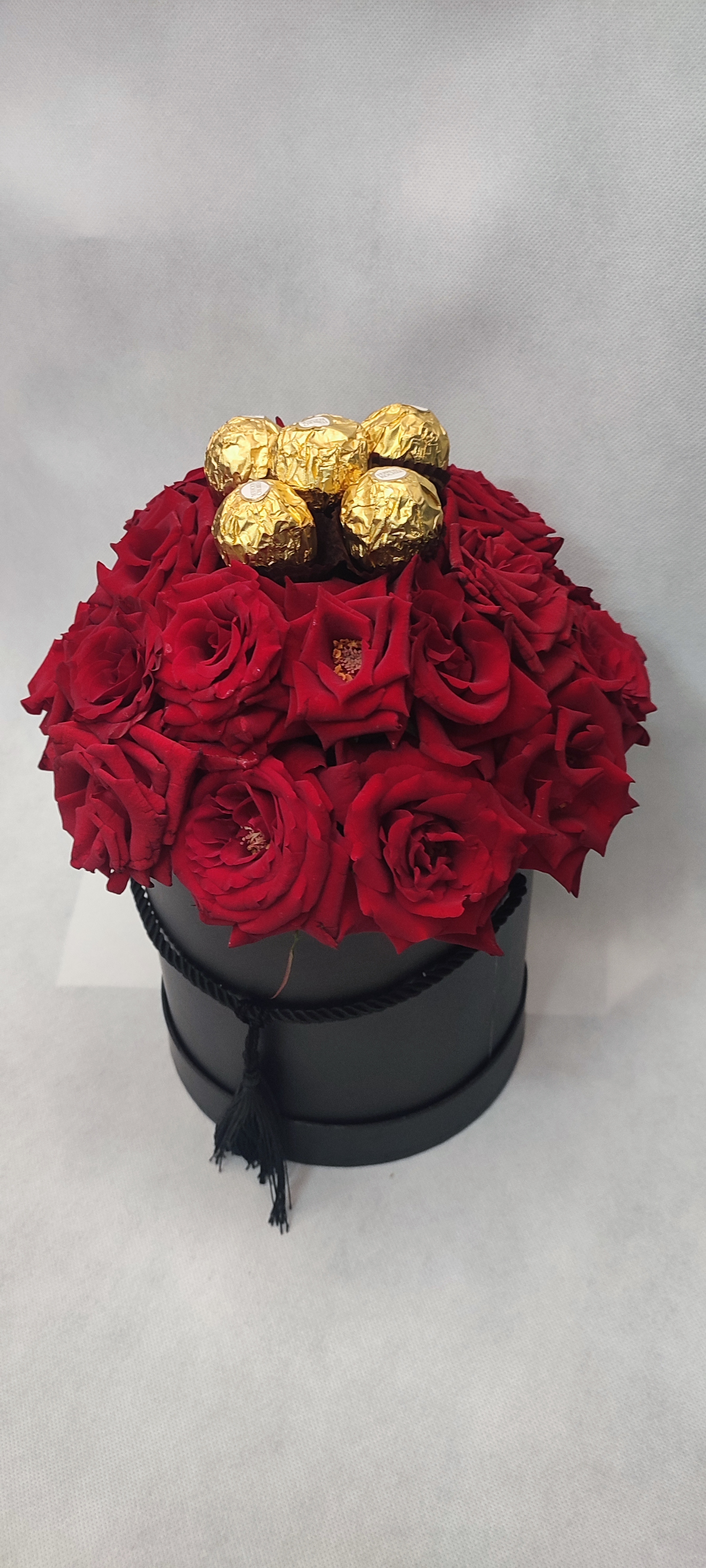 Un cadeau de fleurs et de chocolat